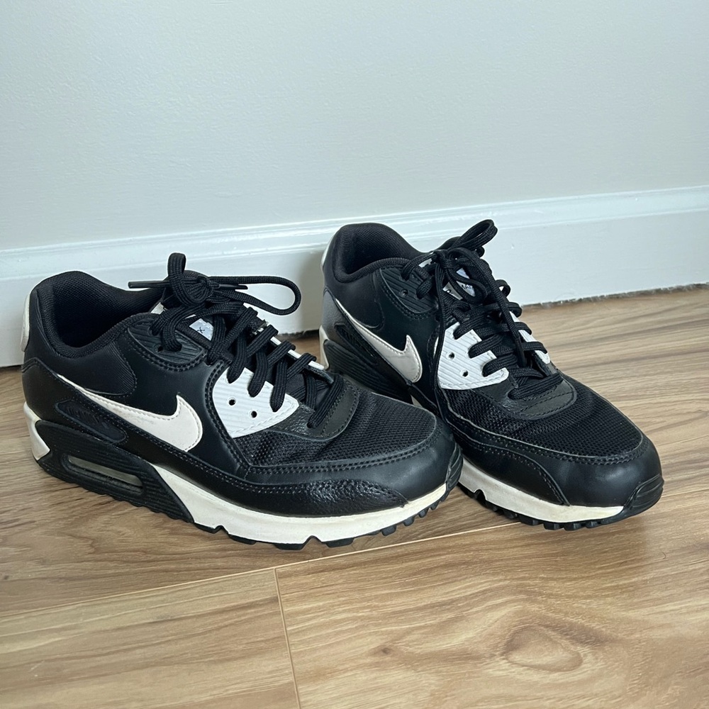 Nike Air Max 90 Essential black white/ metallic silver
